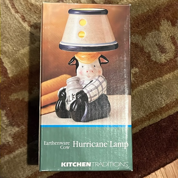 Earthenware Cow Hurricane Lamp Kitchen Traditions Ceramic 6” decorative NWT - Picture 2 of 9